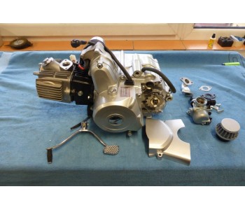 motor 124 cc (1125cc) 4T s automatem a zpateckou 7,6kw komplet karburator filtr