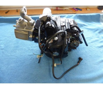 motor 125 cc (125cc) 4T s automatem a zpateckou 7kw 